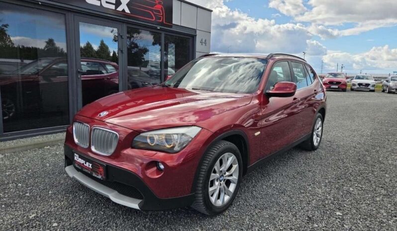 BMW X1 | 4×4 (doł. automatycznie) | Automatyczna | 204 KM | Bordowy full