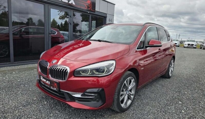 BMW Seria 2 | 4×4 (doł. automatycznie) | Automatyczna | 190 KM | Bordowy full
