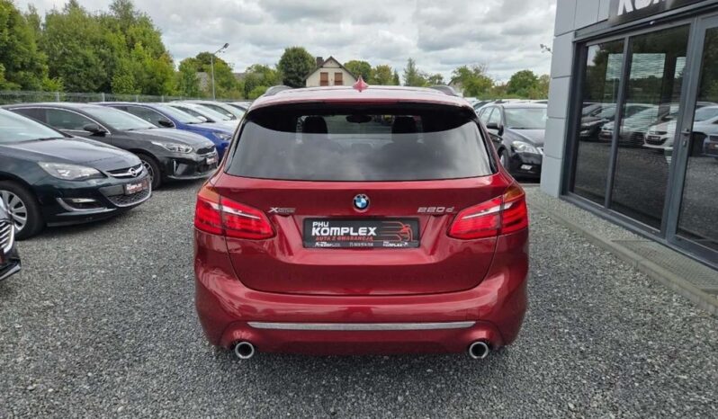 BMW Seria 2 | 4×4 (doł. automatycznie) | Automatyczna | 190 KM | Bordowy full