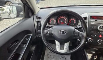 Kia Ceed | FWD (przód) | Manualna | 125 KM | Czarny full