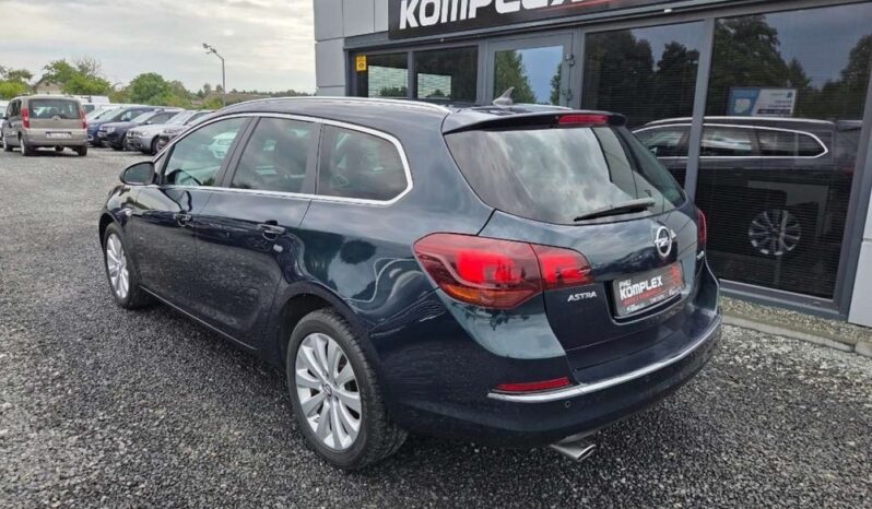 Opel Astra | FWD (przód) | Automatyczna | 140 KM | Zielony full