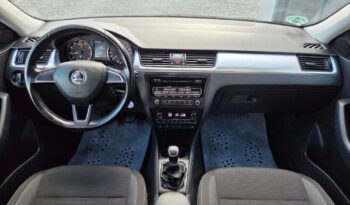 Skoda RAPID | FWD (przód) | Manualna | 86 KM | Czarny full