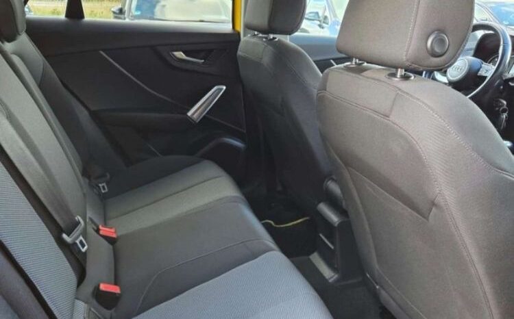 Audi Q2 | FWD (przód) | Manualna | 116 KM | Żółty full