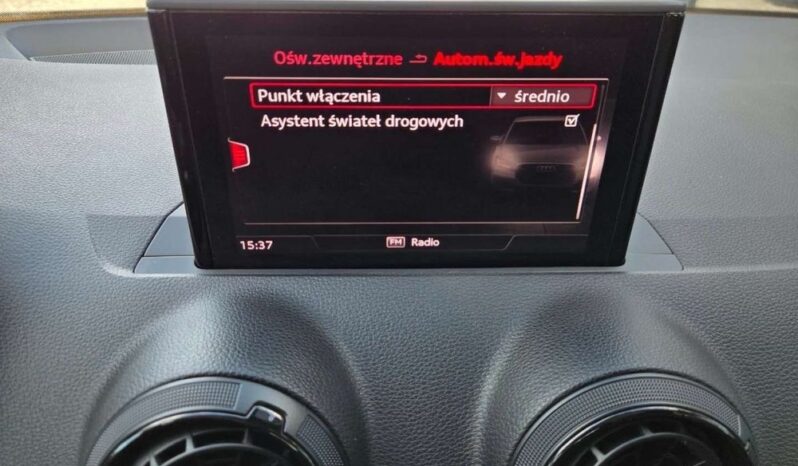 Audi Q2 | FWD (przód) | Manualna | 116 KM | Żółty full