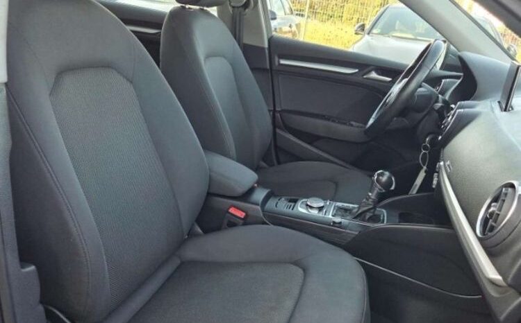 Audi A3 Sportback | FWD (przód) | Automatyczna | 150 KM | Szary full