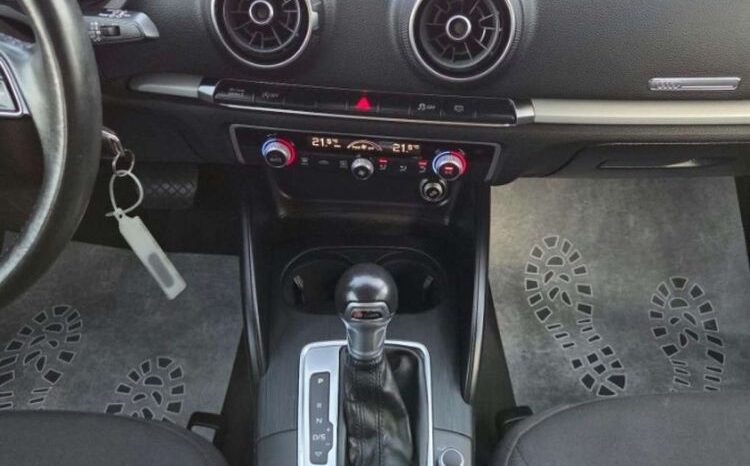 Audi A3 Sportback | FWD (przód) | Automatyczna | 150 KM | Szary full