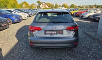 Audi A3 Sportback | FWD (przód) | Automatyczna | 150 KM | Szary full