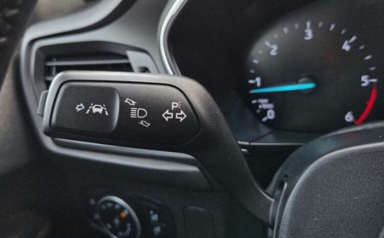 Ford Focus | FWD (przód) | Automatyczna | 120 KM | Niebieski full
