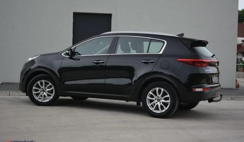 Kia Sportage | FWD (przód) | Manualna | 136 KM | Czarny full