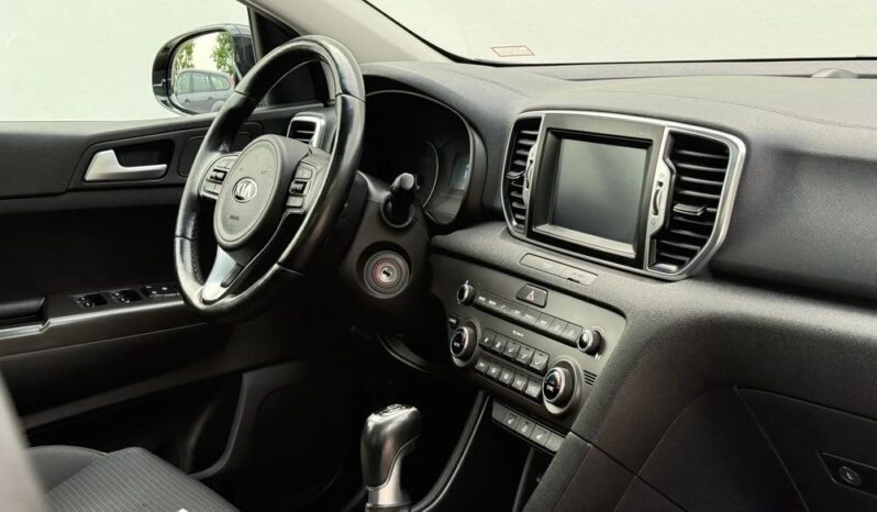 Kia Sportage | FWD (przód) | Manualna | 136 KM | Czarny full