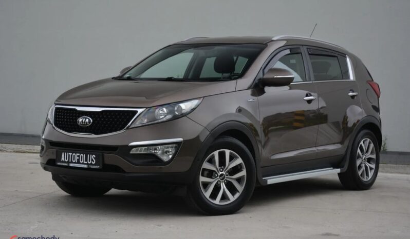 Kia Sportage | 4X4 (Doł. Automatycznie) | Manualna | 136 Km | Brązowy