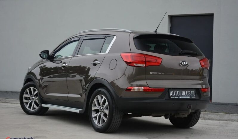 Kia Sportage | 4×4 (doł. automatycznie) | Manualna | 136 KM | Brązowy full