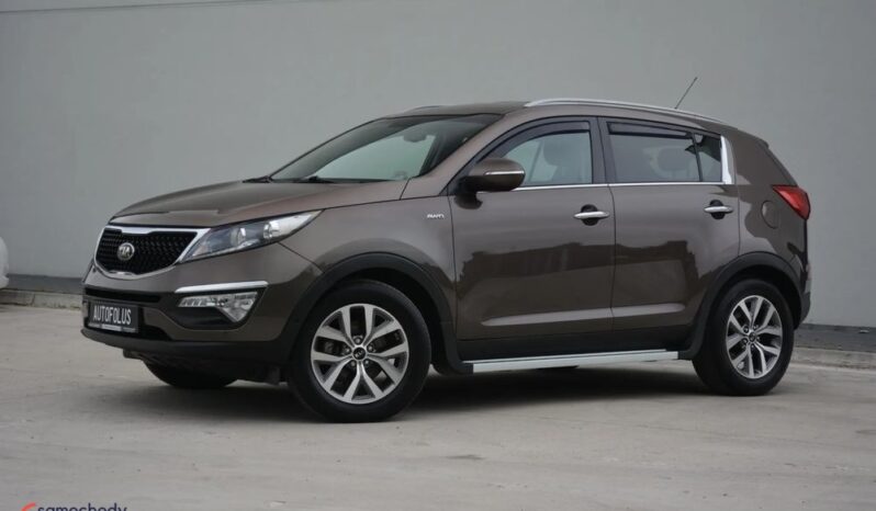 Kia Sportage | 4×4 (doł. automatycznie) | Manualna | 136 KM | Brązowy full