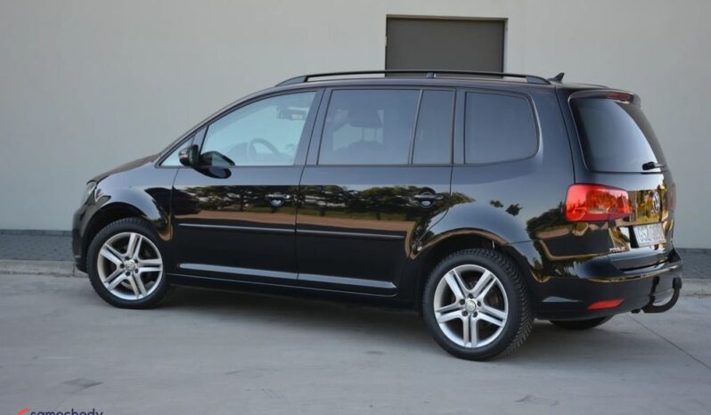 Volkswagen Touran | FWD (przód) | Manualna | 110 KM | Czarny full