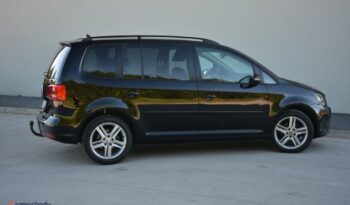 Volkswagen Touran | FWD (przód) | Manualna | 110 KM | Czarny full
