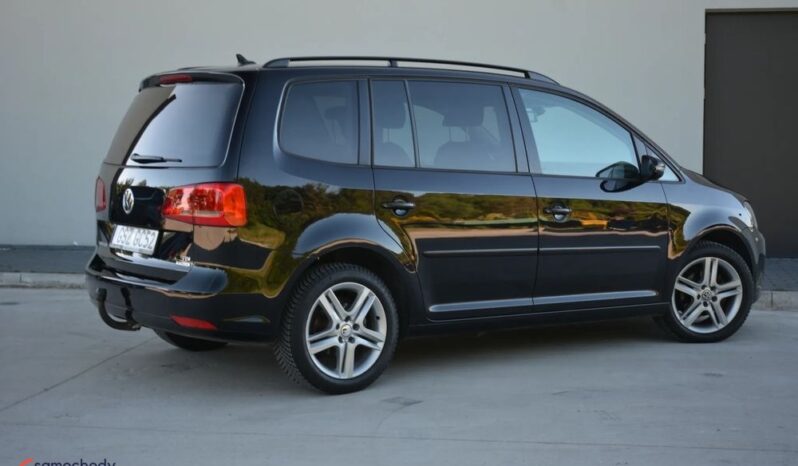 Volkswagen Touran | FWD (przód) | Manualna | 110 KM | Czarny full