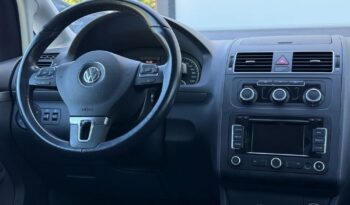 Volkswagen Touran | FWD (przód) | Manualna | 110 KM | Czarny full