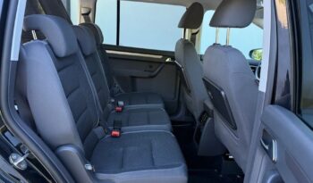 Volkswagen Touran | FWD (przód) | Manualna | 110 KM | Czarny full
