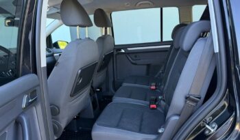 Volkswagen Touran | FWD (przód) | Manualna | 110 KM | Czarny full