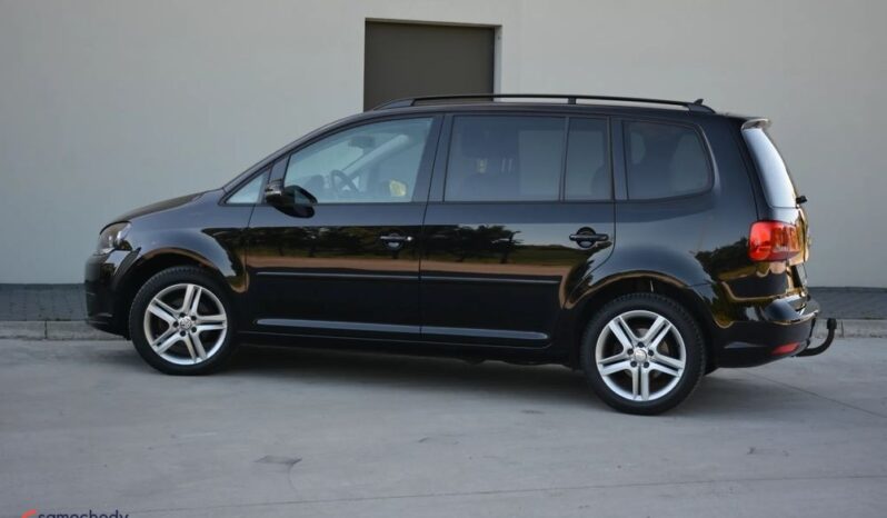 Volkswagen Touran | FWD (przód) | Manualna | 110 KM | Czarny full