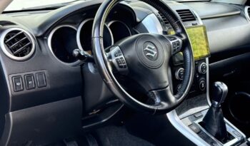 Suzuki Grand Vitara | 4×4 (stały) | Manualna | 129 KM | Szary full