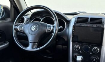 Suzuki Grand Vitara | 4×4 (stały) | Manualna | 129 KM | Szary full