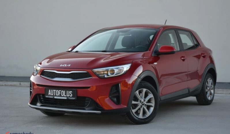 Kia Stonic | Fwd (Przód) | Manualna | 84 Km | Bordowy