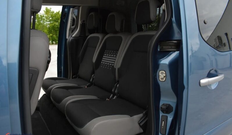 Citroën Berlingo | FWD (przód) | Automatyczna | 99 KM | Niebieski full