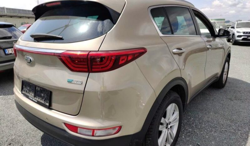 Kia Sportage | FWD (przód) | Manualna | 132 KM | Beżowy full