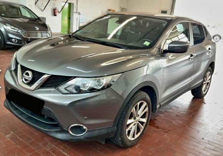 Nissan Qashqai | Fwd (Przód) | Manualna | 163 Km | Szary