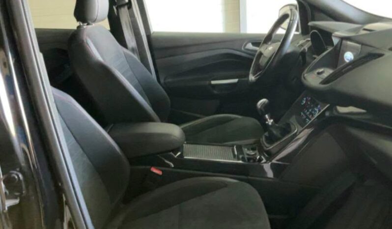 Ford Kuga | FWD (przód) | Manualna | 150 KM | Czarny full
