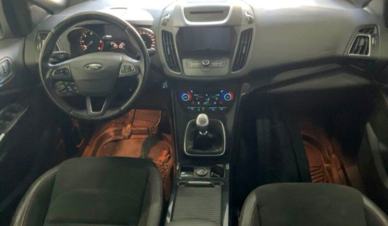Ford Kuga | FWD (przód) | Manualna | 150 KM | Czarny full