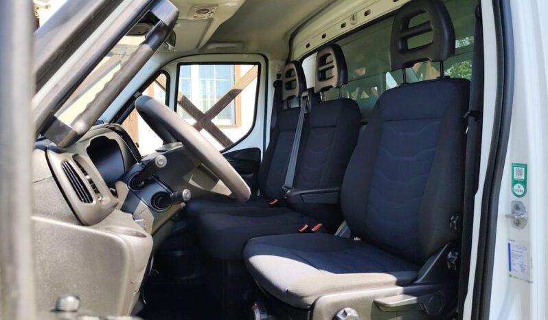 Iveco Daily | RWD (tył) | Manualna | 180 KM | Biały full