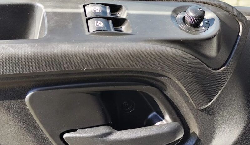 Iveco Daily | RWD (tył) | Manualna | 180 KM | Biały full