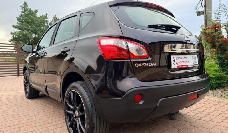 Nissan Qashqai | FWD (przód) | Manualna | 141 KM | Bordowy full