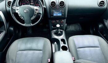 Nissan Qashqai | FWD (przód) | Manualna | 141 KM | Bordowy full