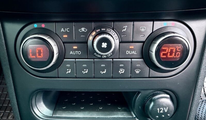 Nissan Qashqai | FWD (przód) | Manualna | 141 KM | Bordowy full