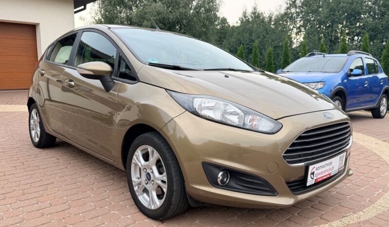 Ford Fiesta | Fwd (Przód) | Manualna | 82 Km | Brązowy