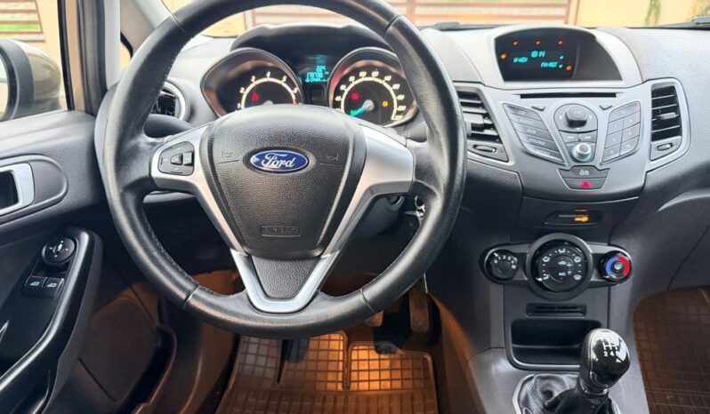 Ford Fiesta | FWD (przód) | Manualna | 82 KM | Brązowy full