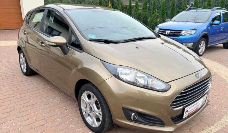 Ford Fiesta | FWD (przód) | Manualna | 82 KM | Brązowy full