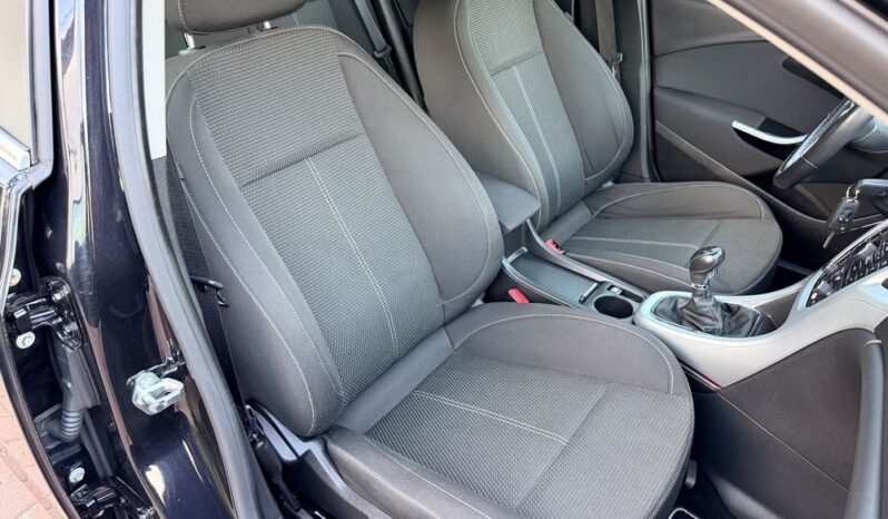 Opel Astra | FWD (przód) | Manualna | 115 KM | Czarny full