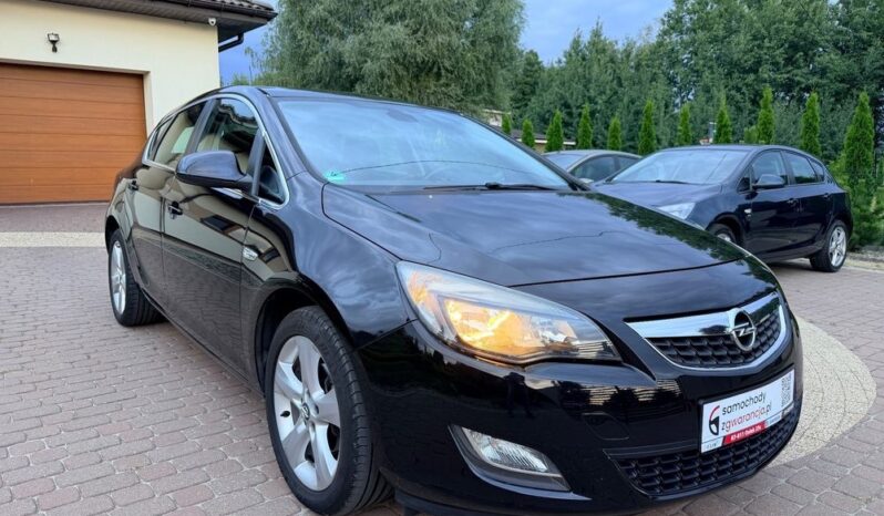 Opel Astra | FWD (przód) | Manualna | 115 KM | Czarny full