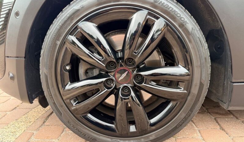 MINI Cooper | FWD (przód) | Manualna | 170 KM | Czarny full