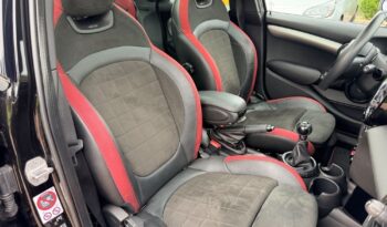MINI Cooper | FWD (przód) | Manualna | 170 KM | Czarny full
