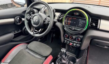 MINI Cooper | FWD (przód) | Manualna | 170 KM | Czarny full