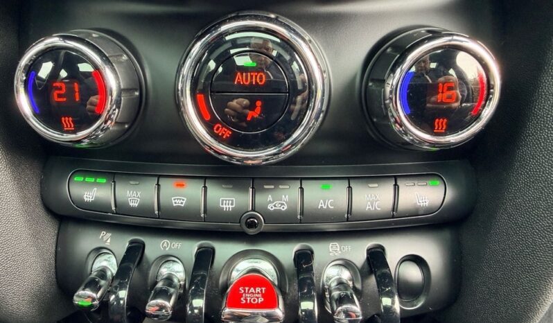 MINI Cooper | FWD (przód) | Manualna | 170 KM | Czarny full