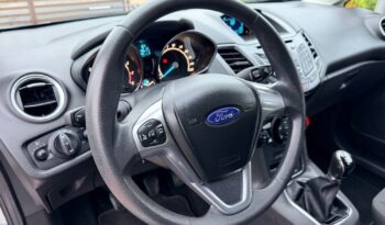 Ford Fiesta | FWD (przód) | Manualna | 82 KM | Srebrny full