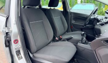 Ford Fiesta | FWD (przód) | Manualna | 82 KM | Srebrny full