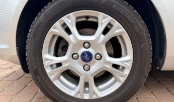 Ford Fiesta | FWD (przód) | Manualna | 82 KM | Srebrny full