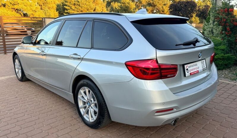 BMW Seria 3 | RWD (tył) | Manualna | 150 KM | Srebrny full